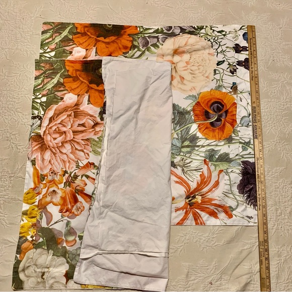 Pottery Barn butterfly floral pillow shams (2) - Picture 4 of 8